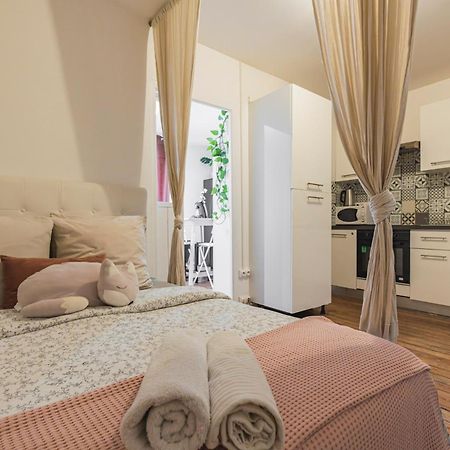 Appartement Cosy Proche Cathedrale Reims Exterior foto